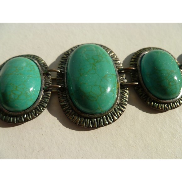 Vintage Turquoise Bracelet - Picture 2 of 4